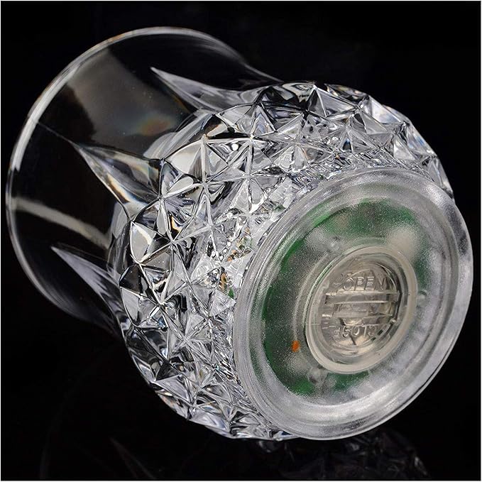 Single pcs - Lighting glass Led Flashing Water Inductive Rainbow Color Cup LED Glowing Water Mug Colorful Glowing Cup Pour Water And It Lights Up Inductive Pineapple Cup KTV Bar Color Changing Beer Cup 200ml