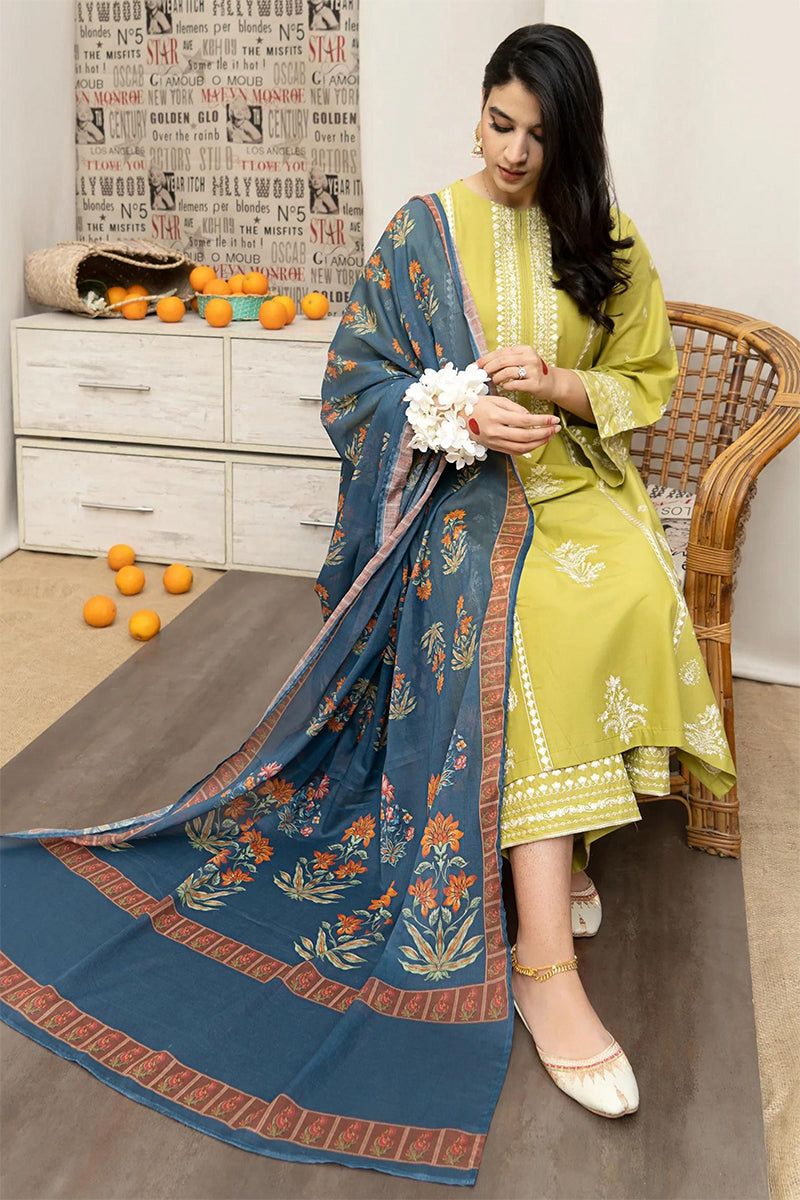 Urge 5135 Premium Summer Lawn 3PC Suit – Heavy Embroidered Airjet Lawn with Voil Dupatta